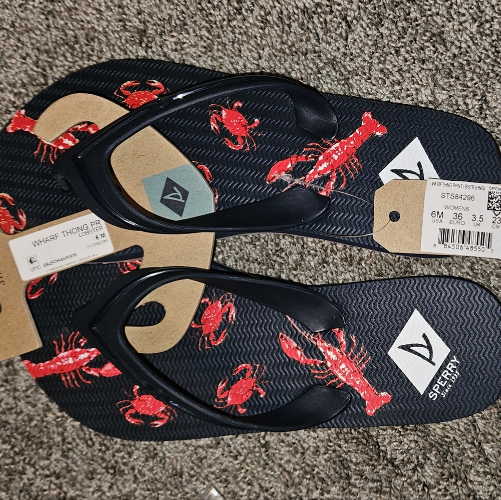Sperry flip flops